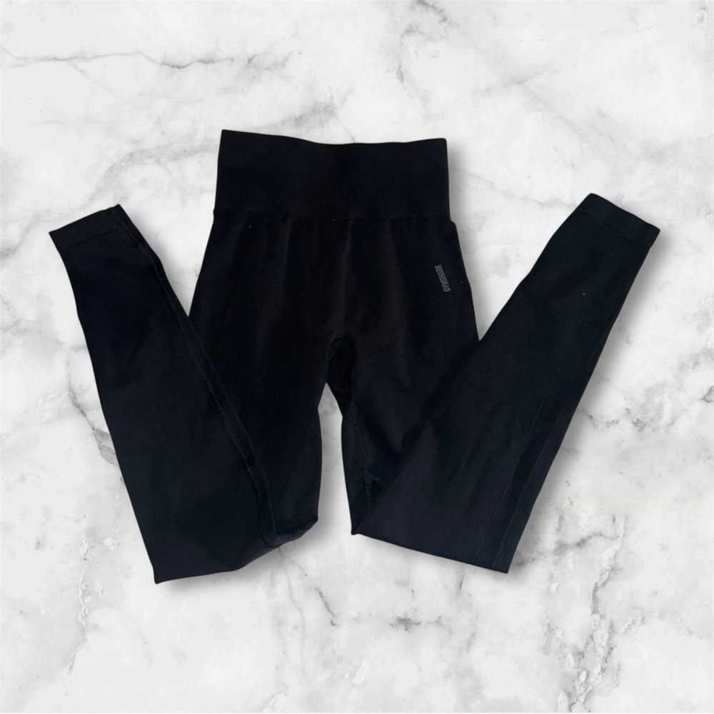 GYMSHARK Black Seamless Leggings. Size S/M